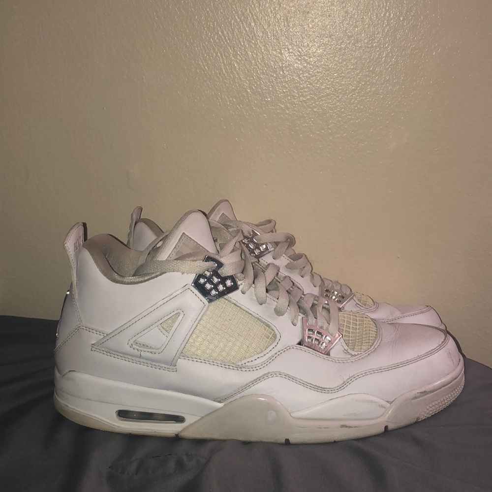 Men’s Jordan 4”Pure Money”
